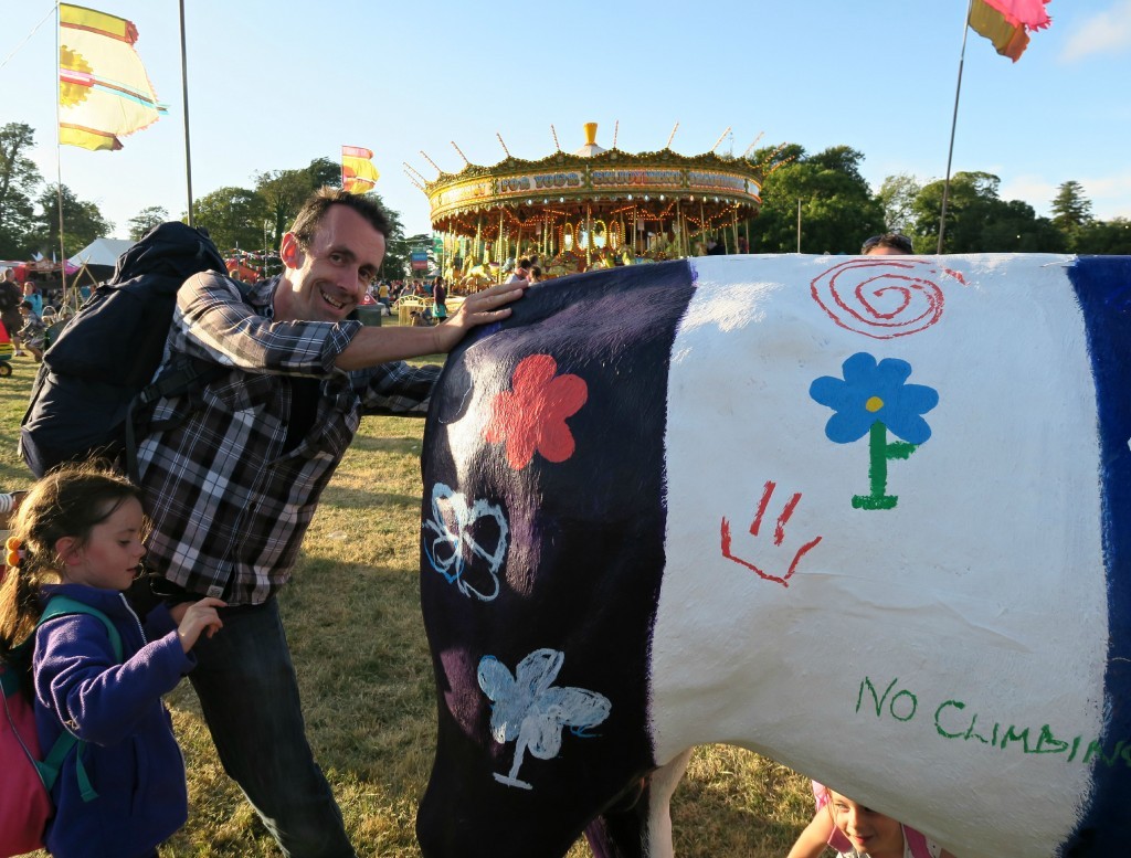 camp-bestival-cow